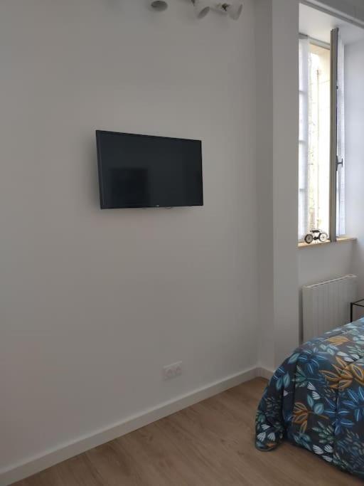 Appartement Avec Parking Prive Saumur Buitenkant foto